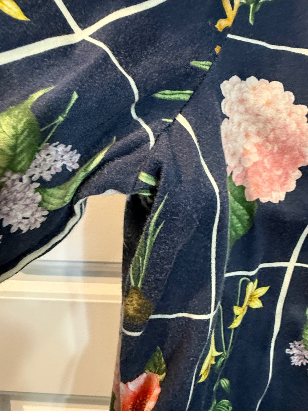 Women's Tuckernuck Tuckernuck Navy Fresh Buds Megan Dress Botanical - Picture 4 of 8